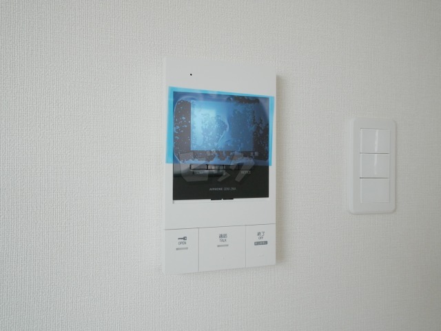 インターホン