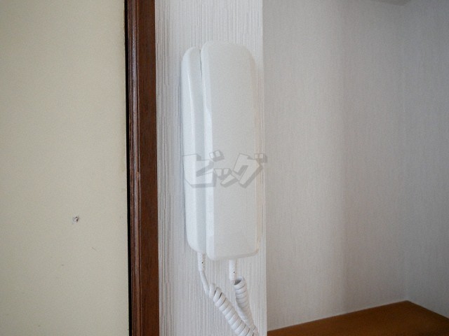 インターホン