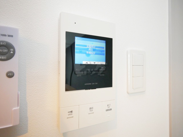 インターホン