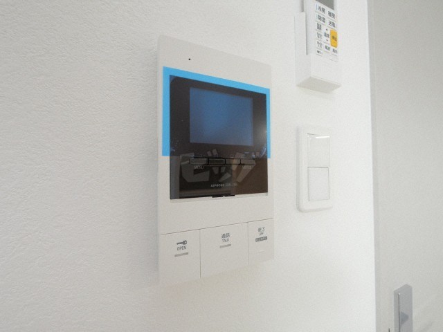 インターホン