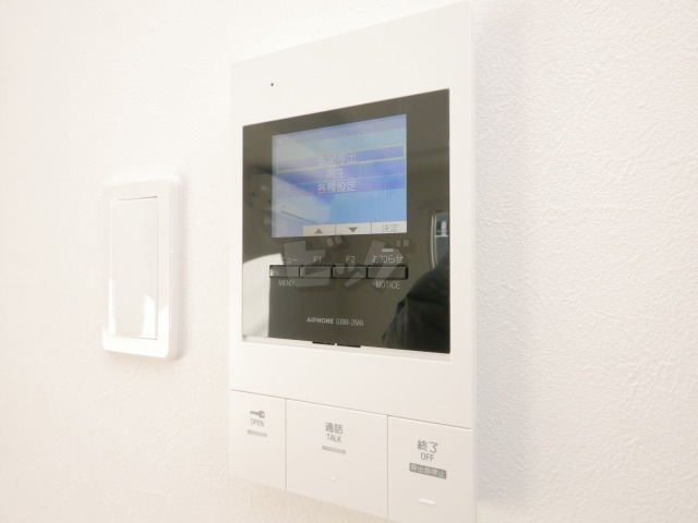 インターホン