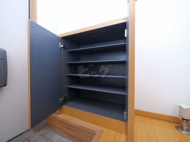 玄関収納