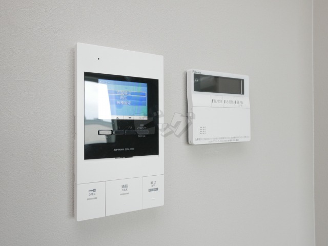 インターホン