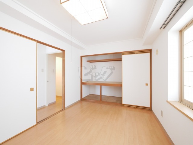 洋室