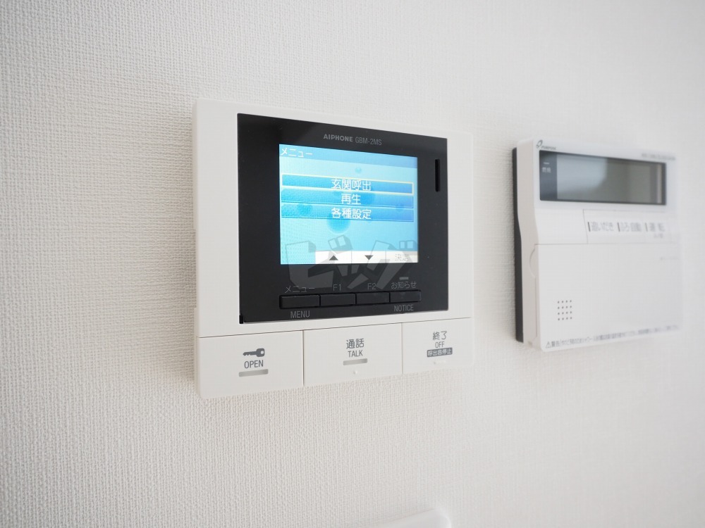 インターホン