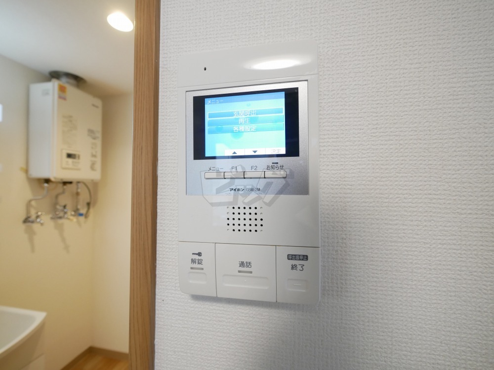 インターホン