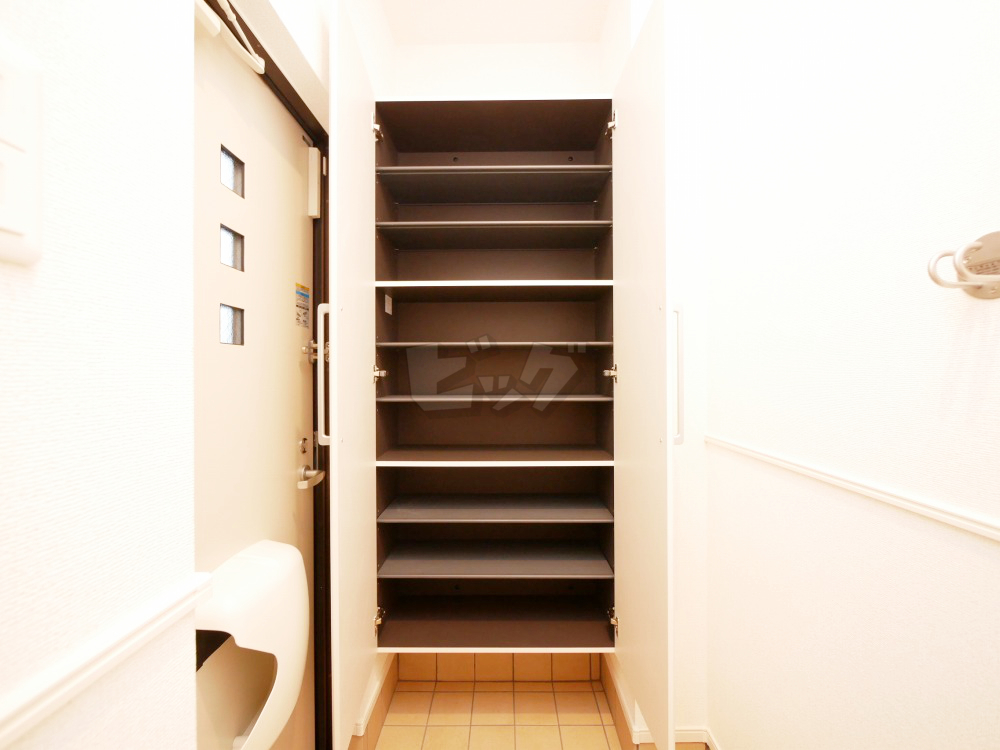 玄関収納