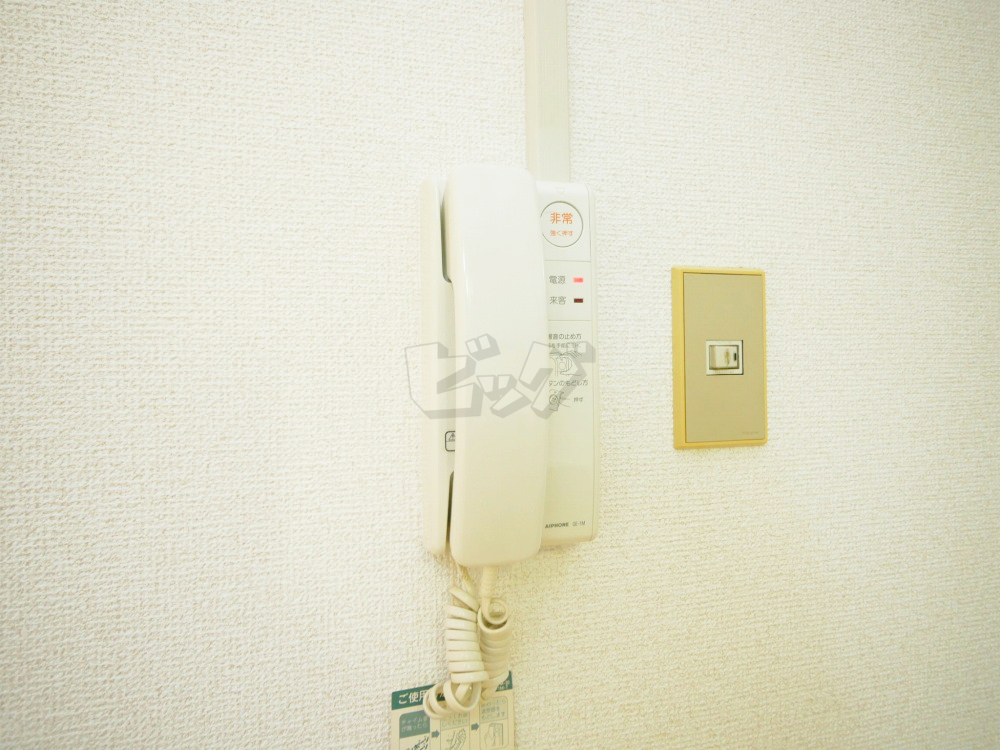 インターホン