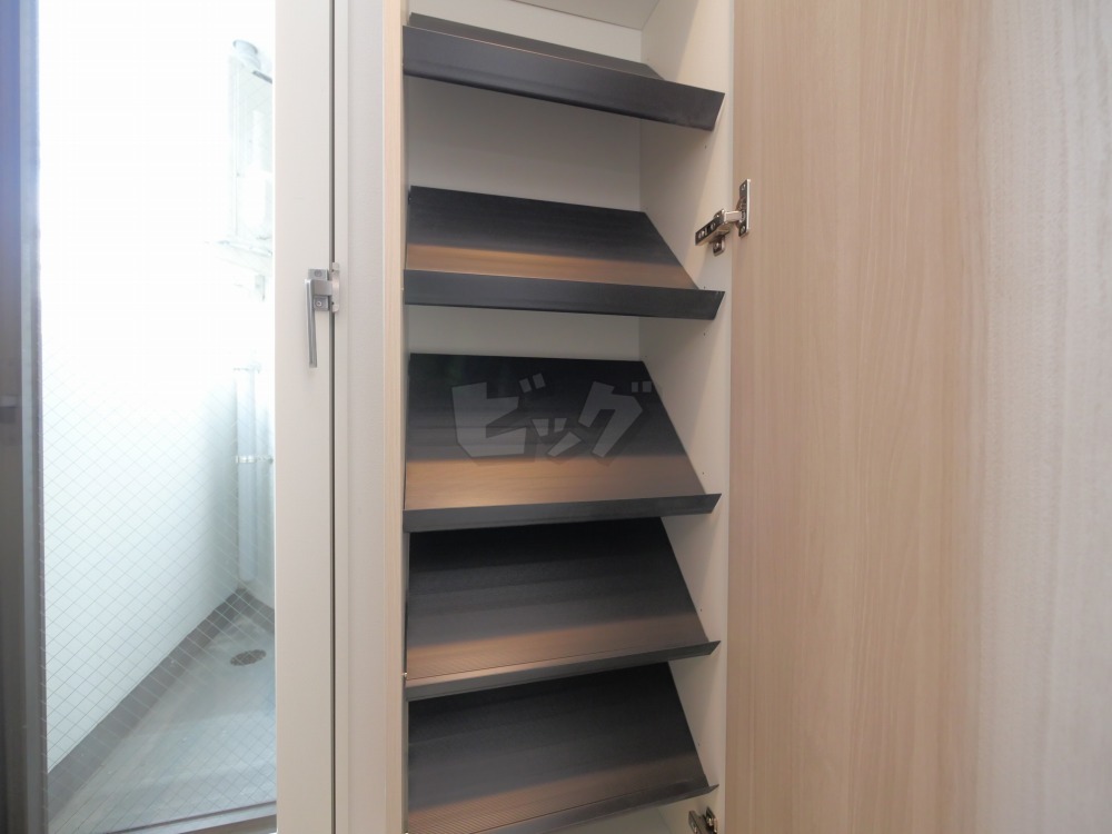 玄関収納