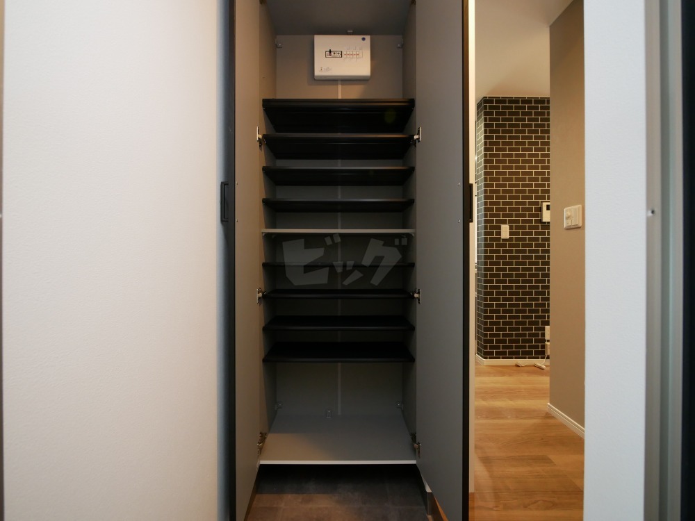 玄関収納