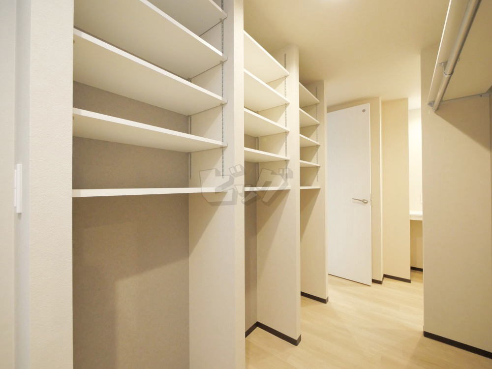 ウォークインクローゼット