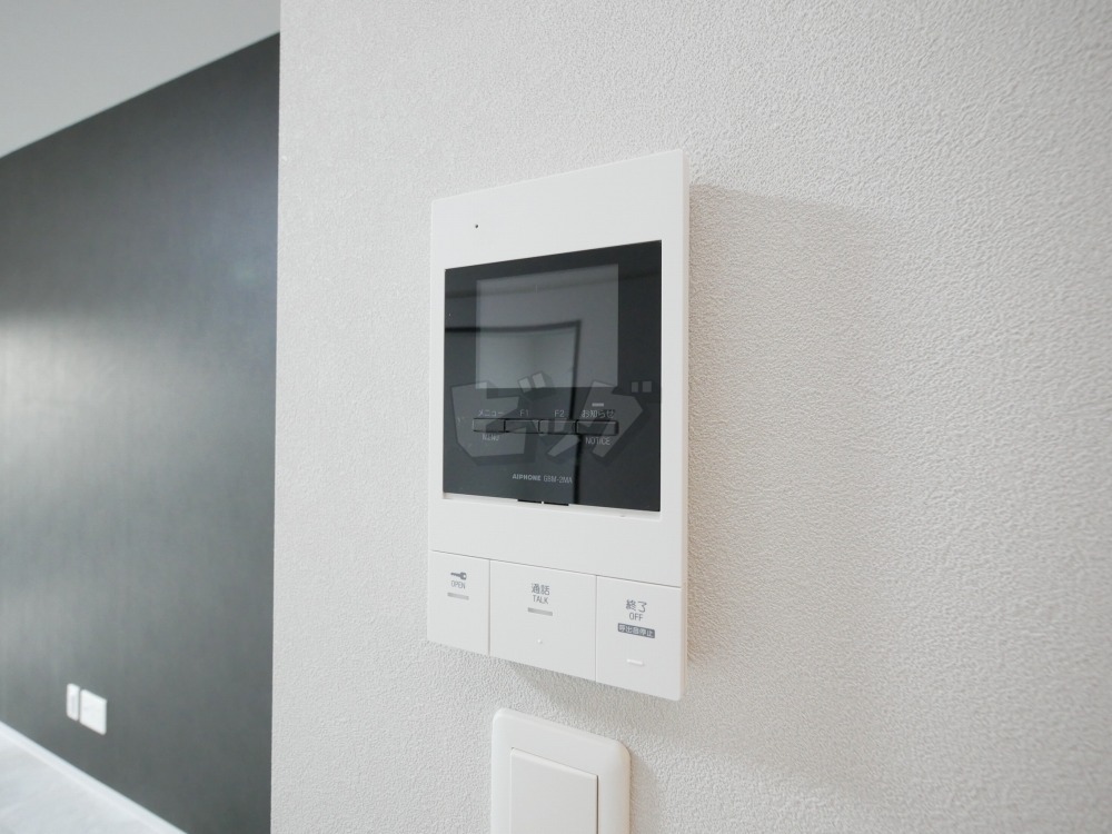 インターホン