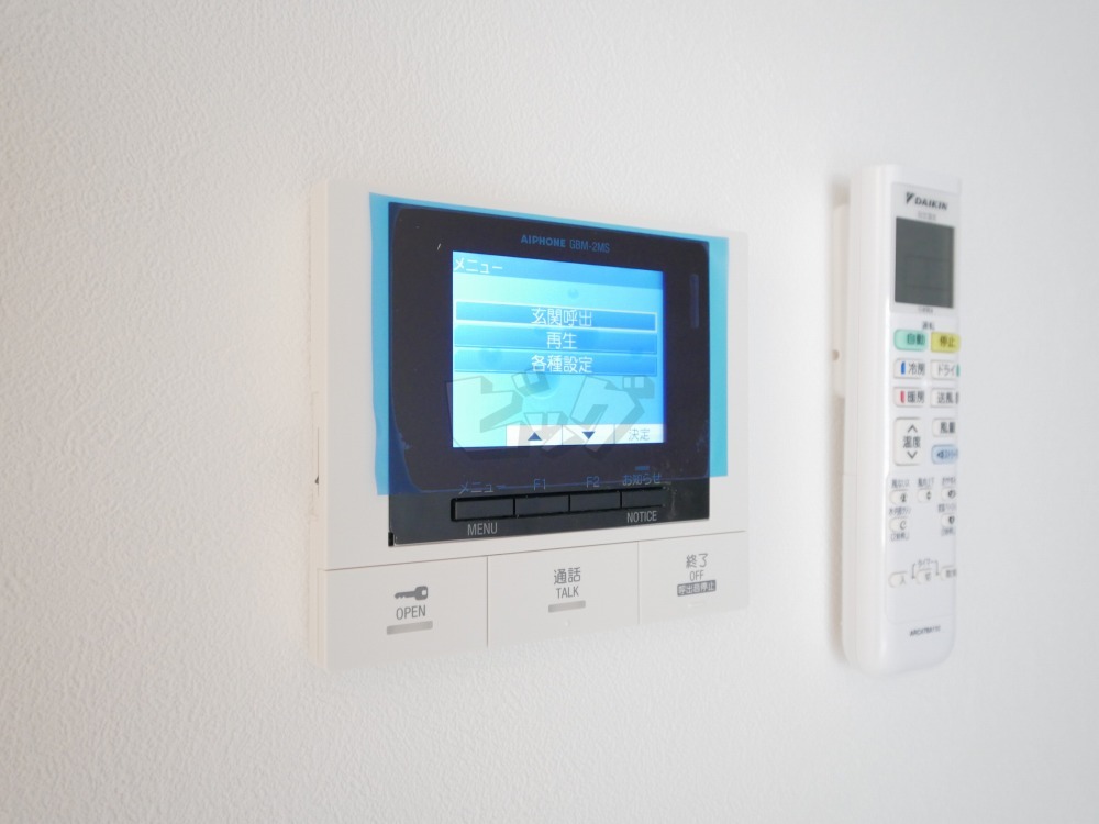 インターホン