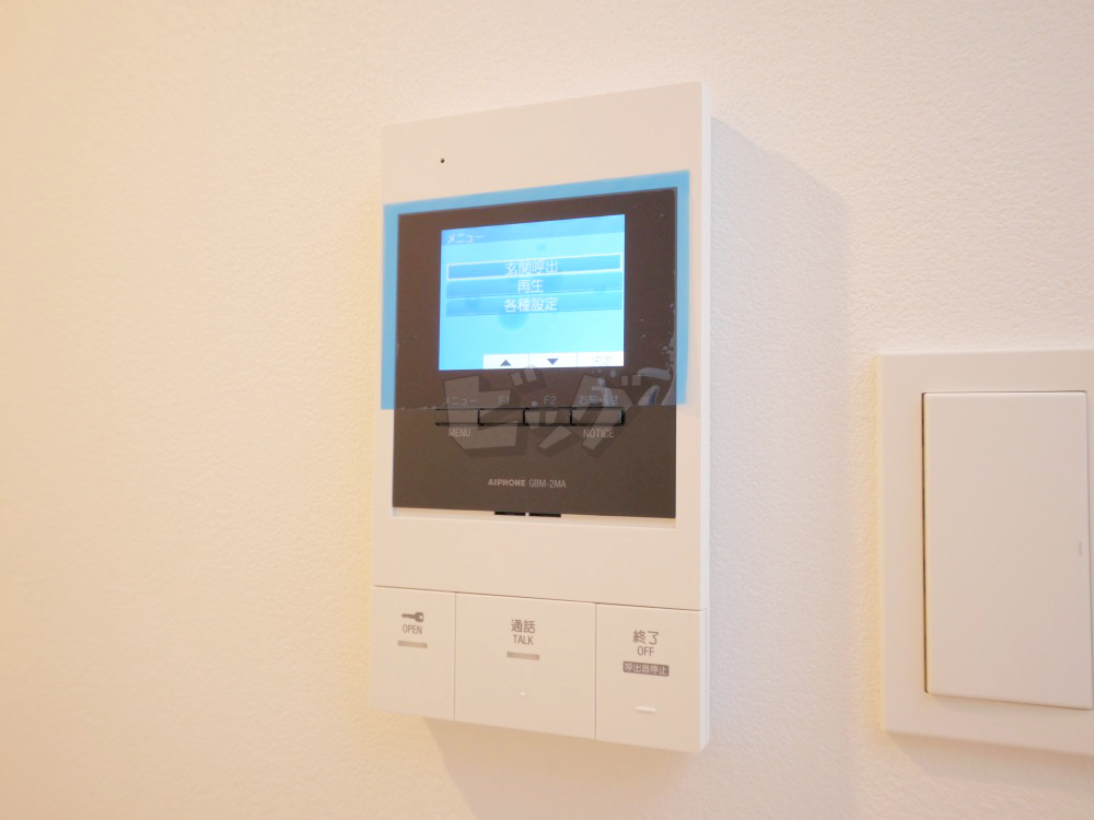 インターホン