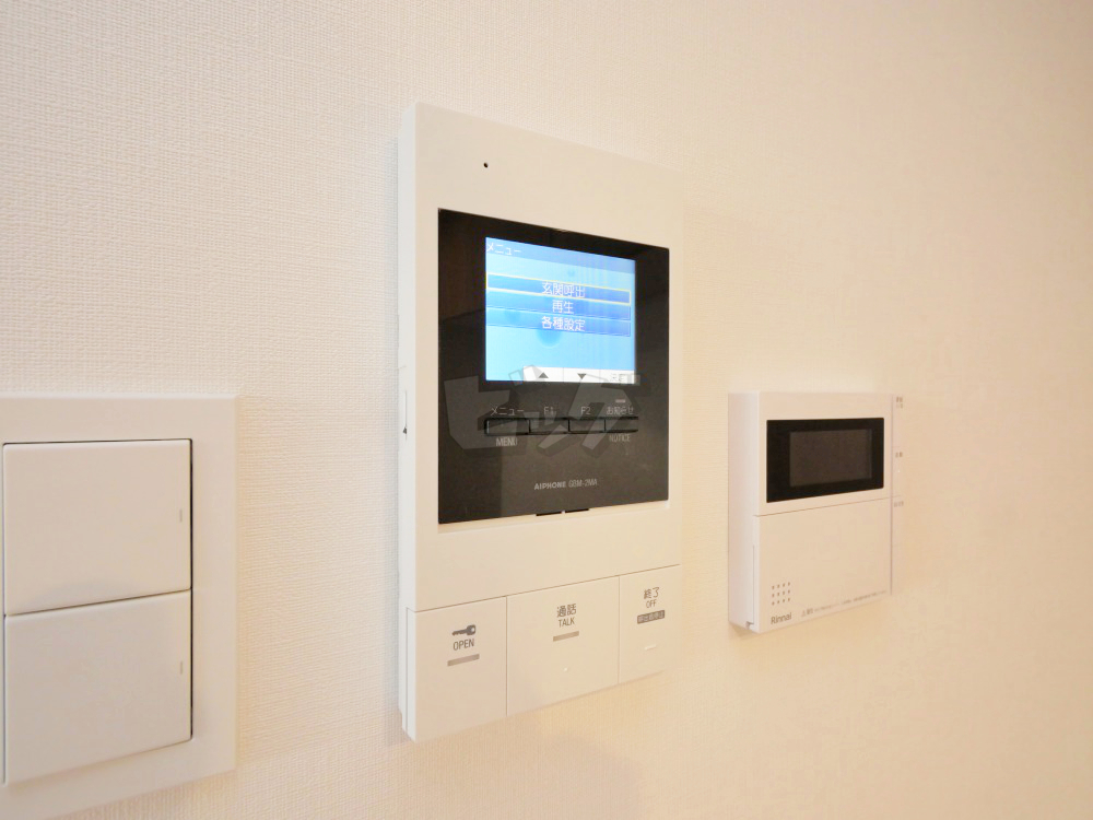 インターホン