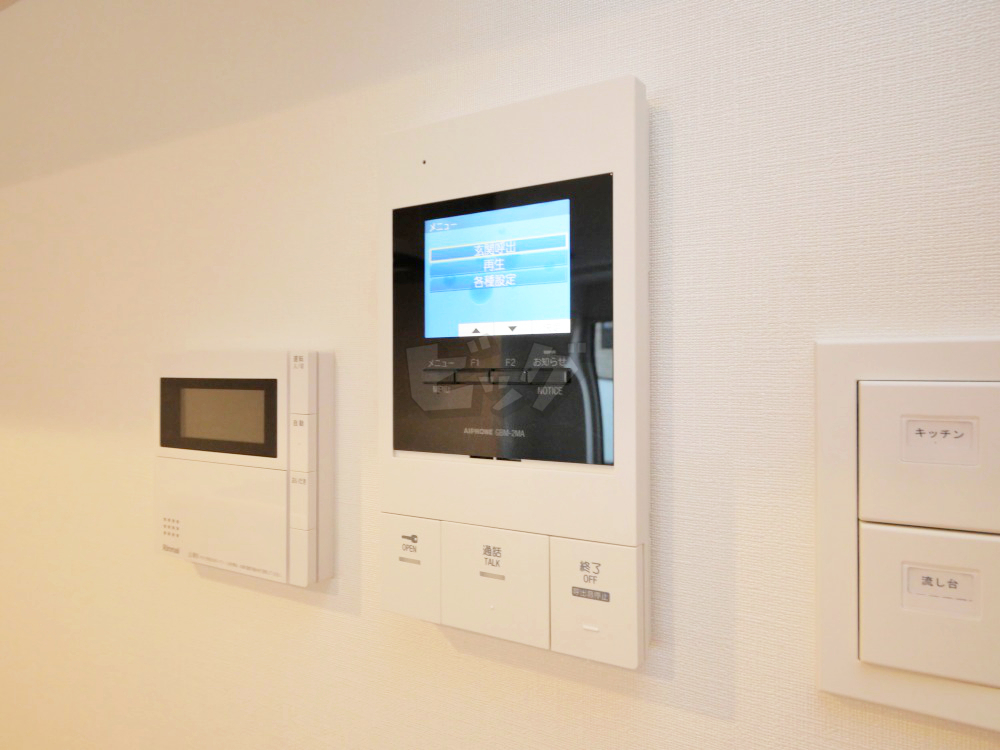 インターホン