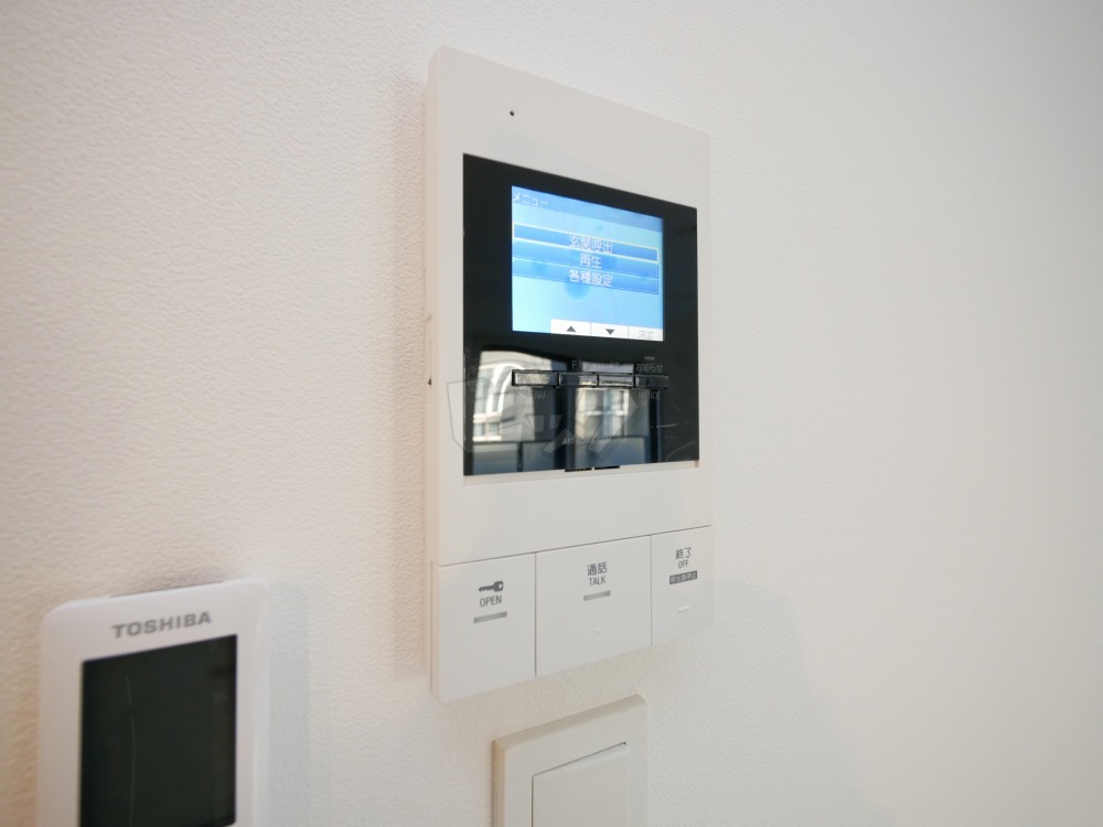 インターホン