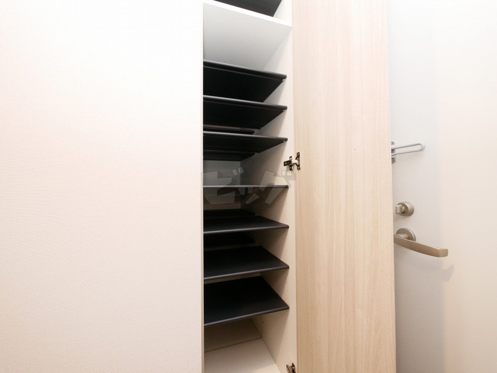 玄関収納