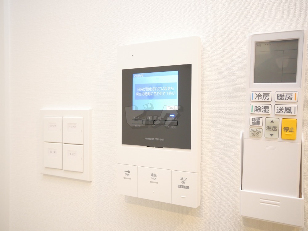 インターホン