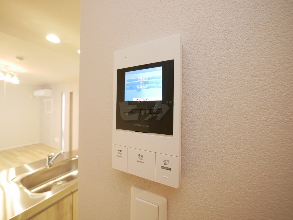 インターホン
