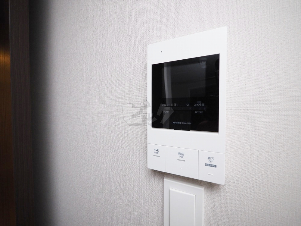 インターホン