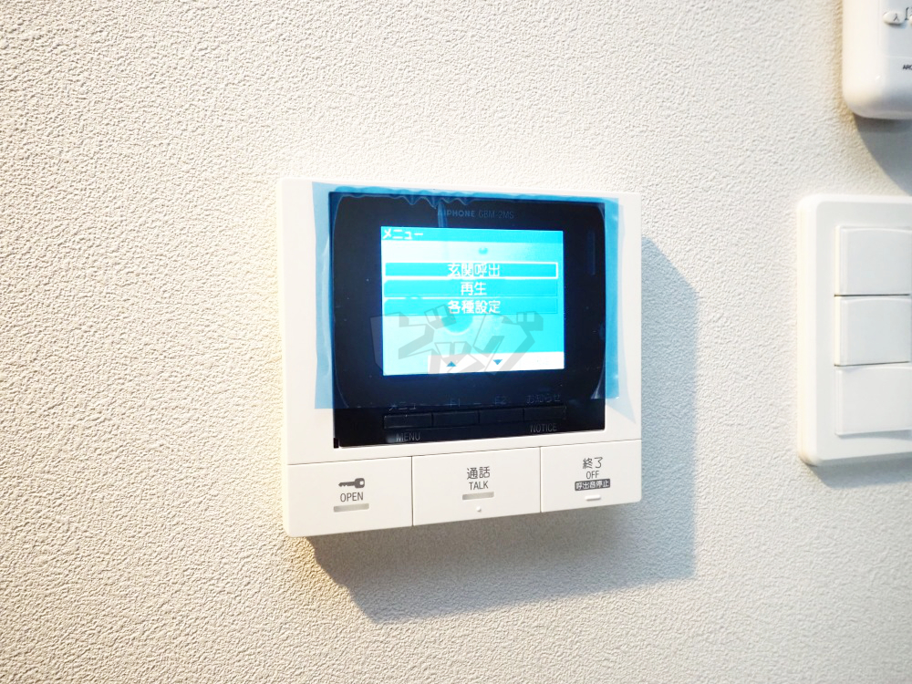 インターホン