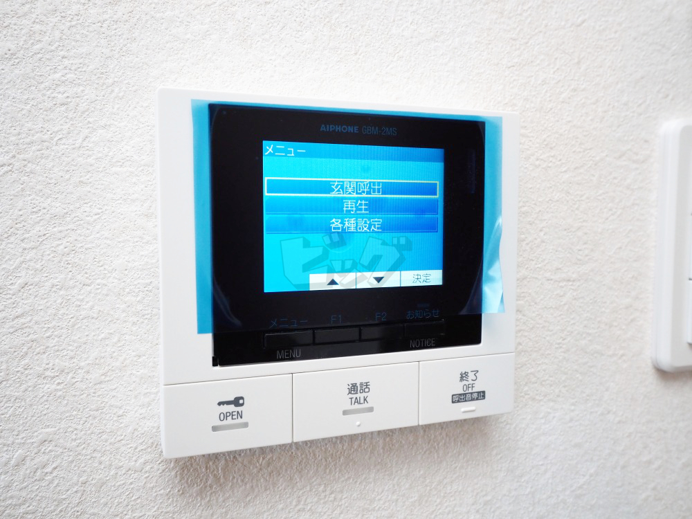 インターホン