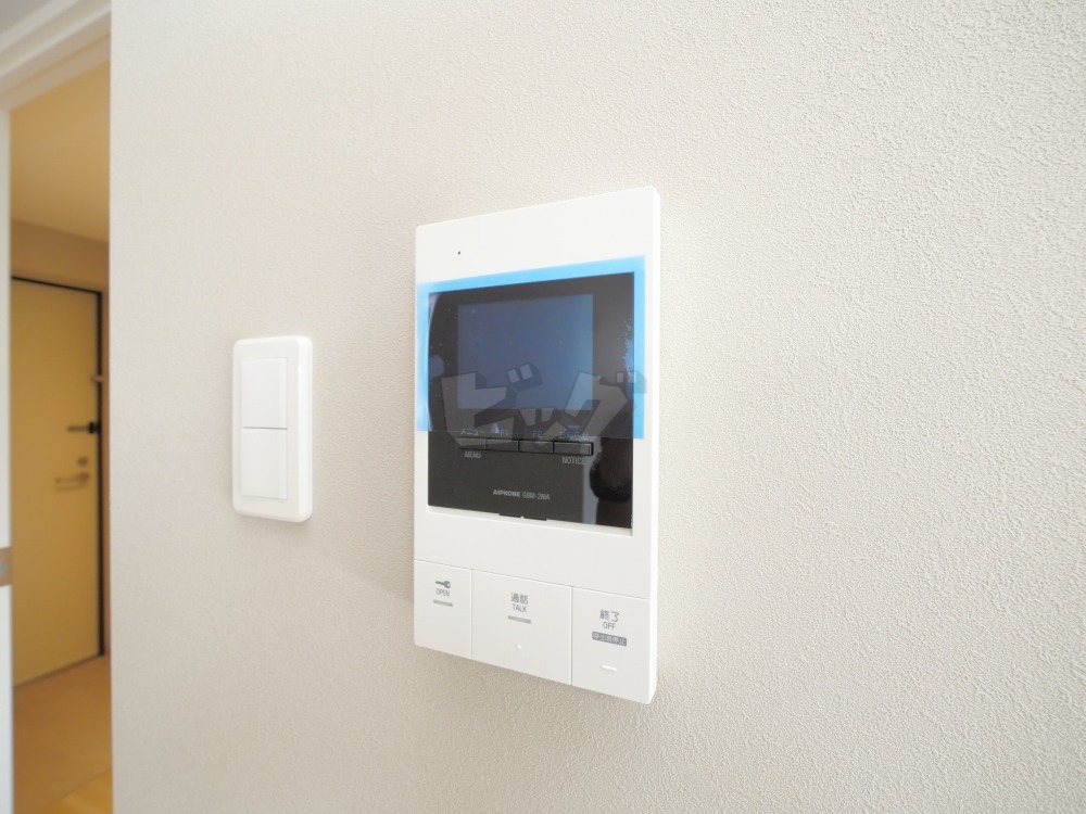 インターホン