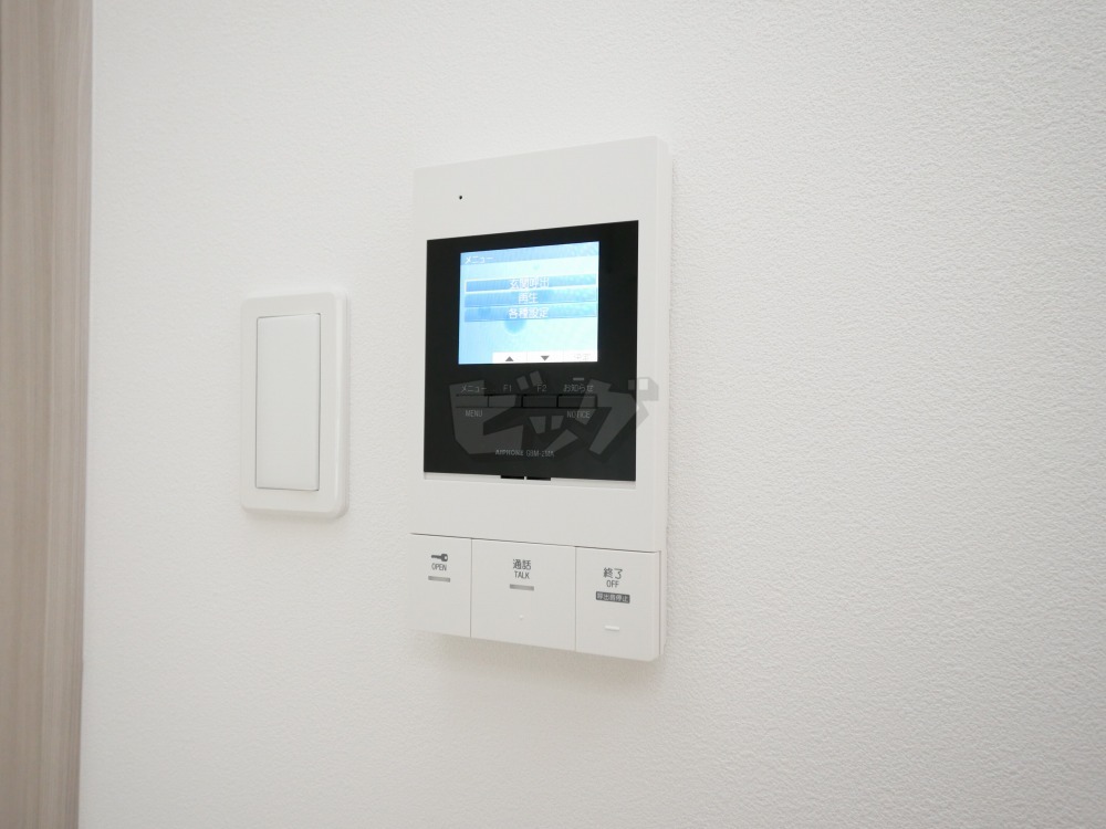 インターホン