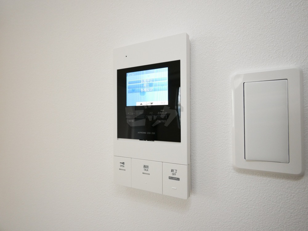 インターホン