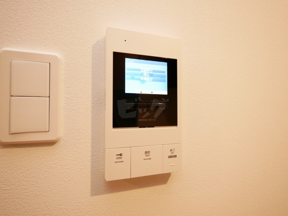 インターホン