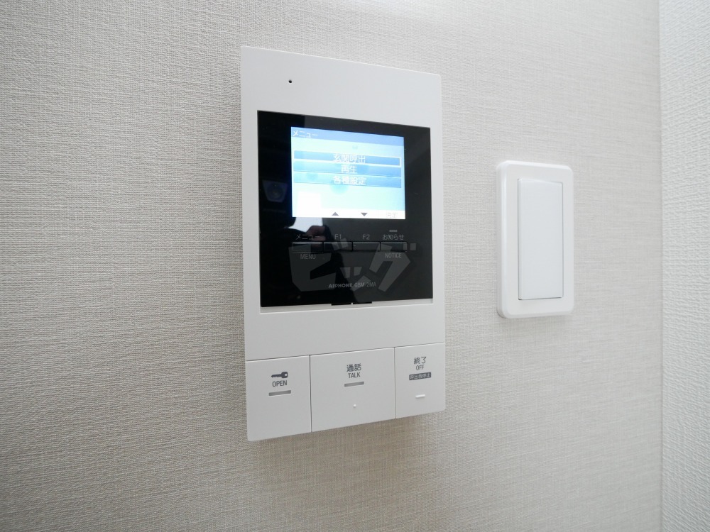 インターホン