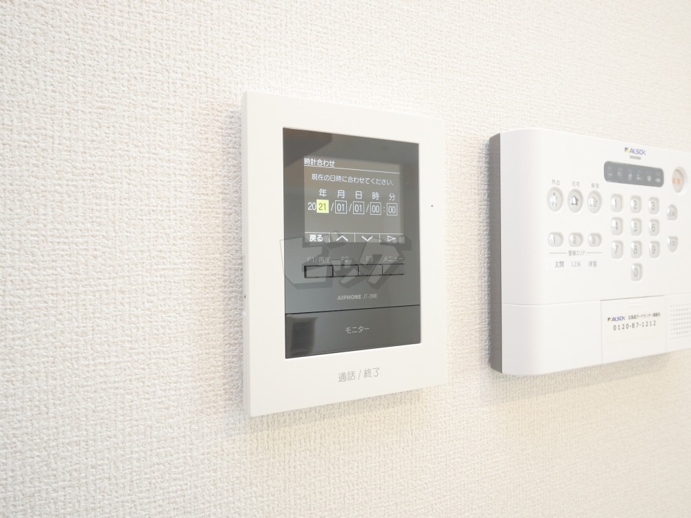 インターホン