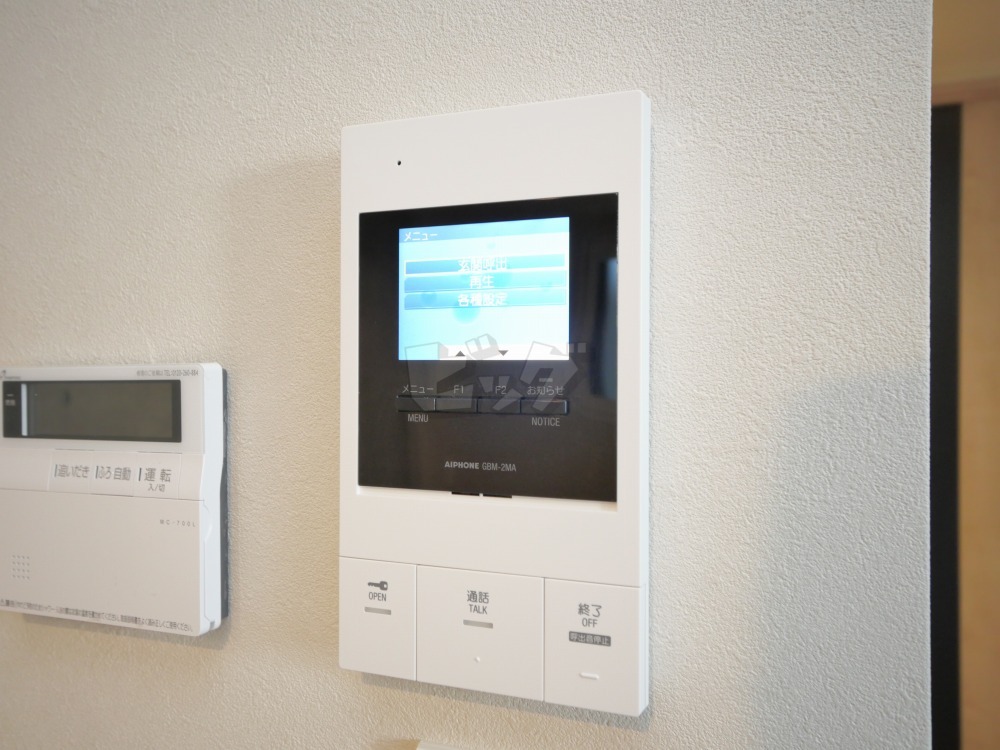 インターホン