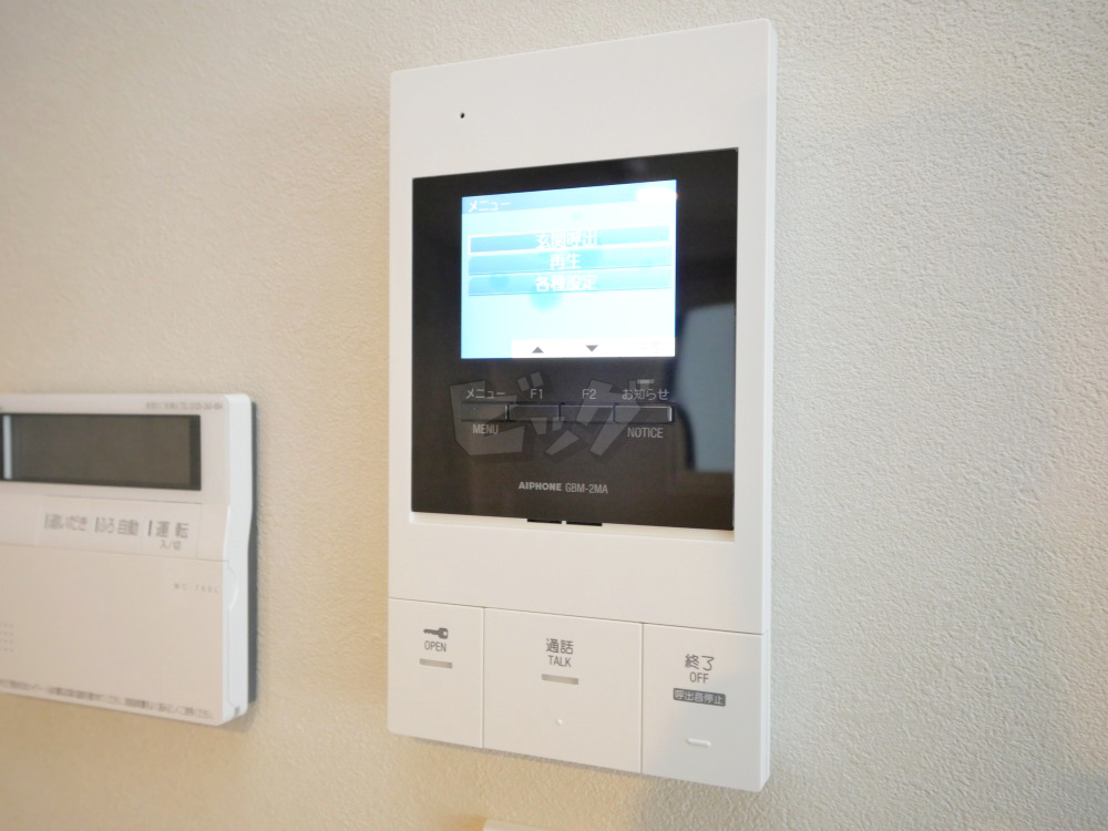 インターホン
