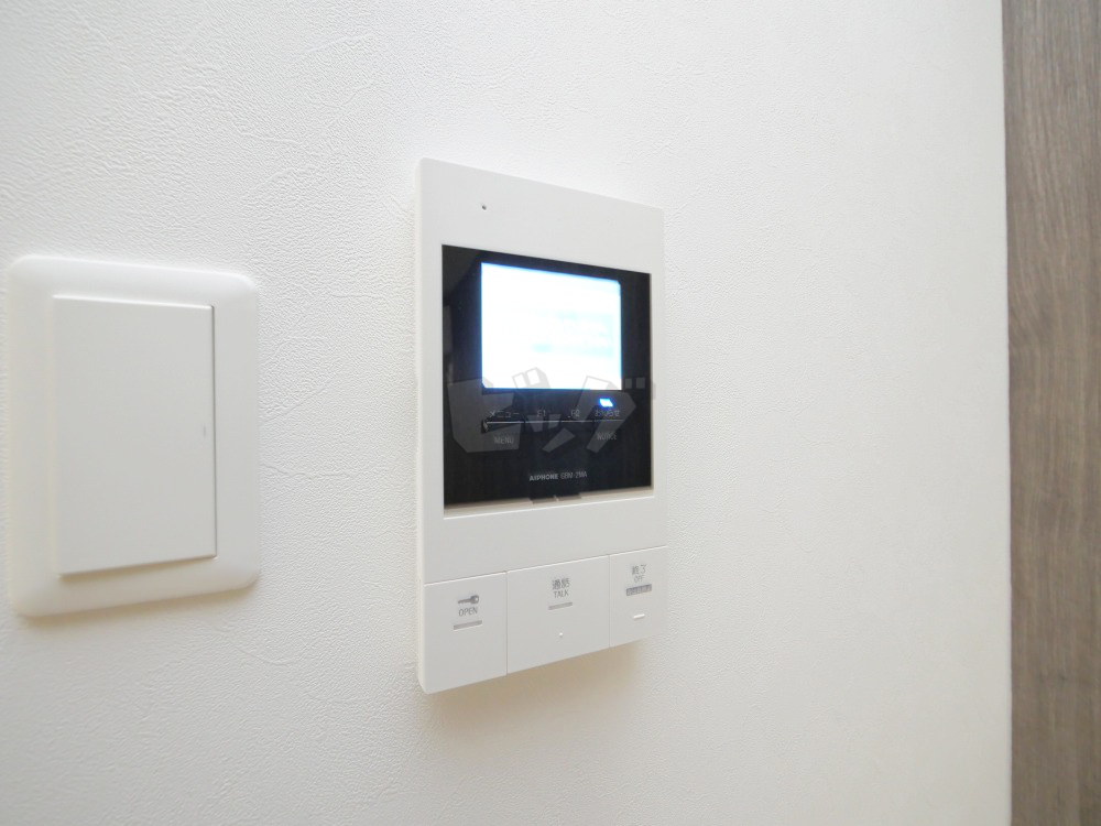 インターホン