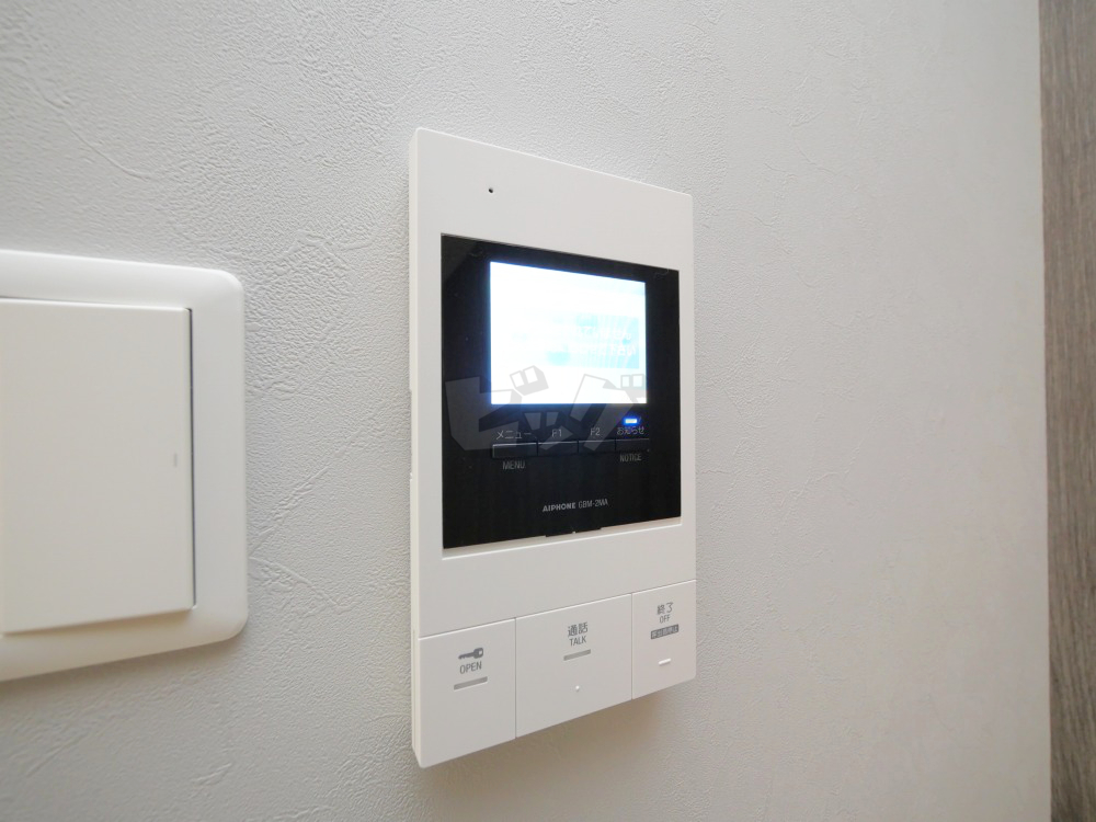 インターホン