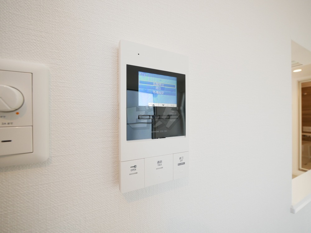 インターホン