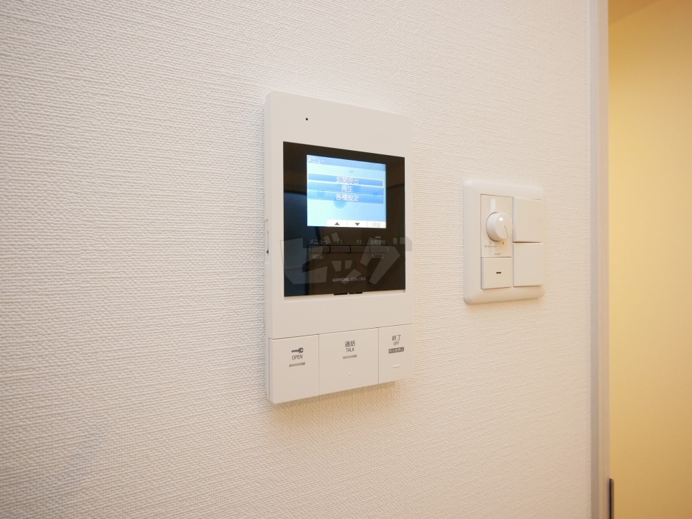 インターホン