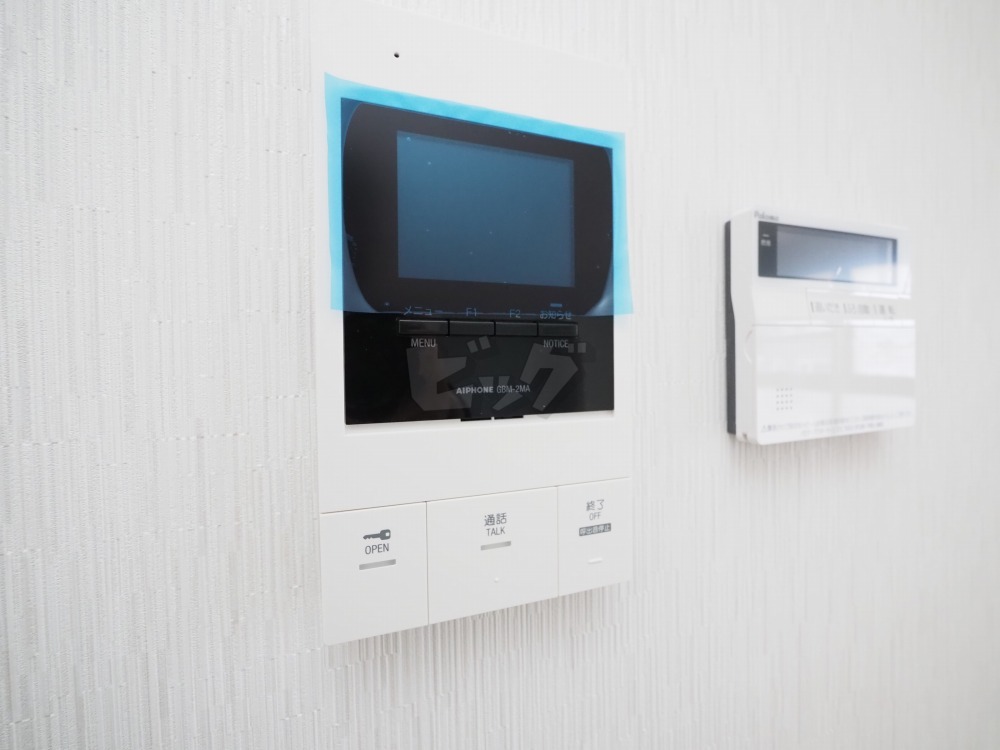 インターホン