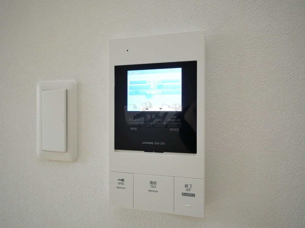 インターホン