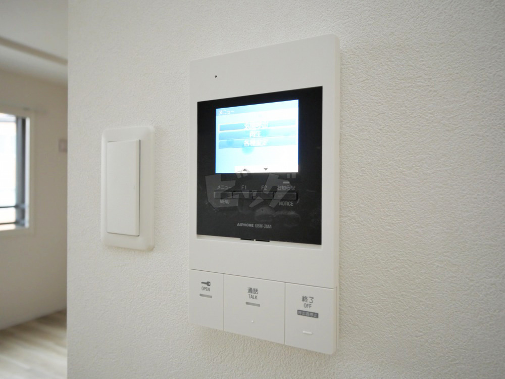 インターホン