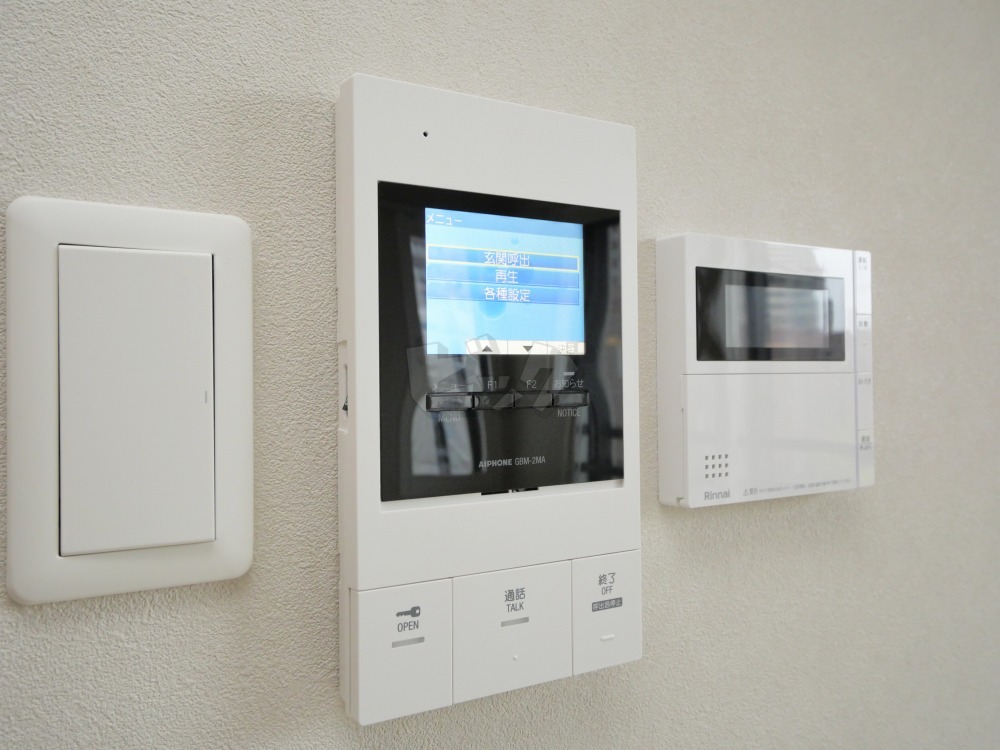インターホン