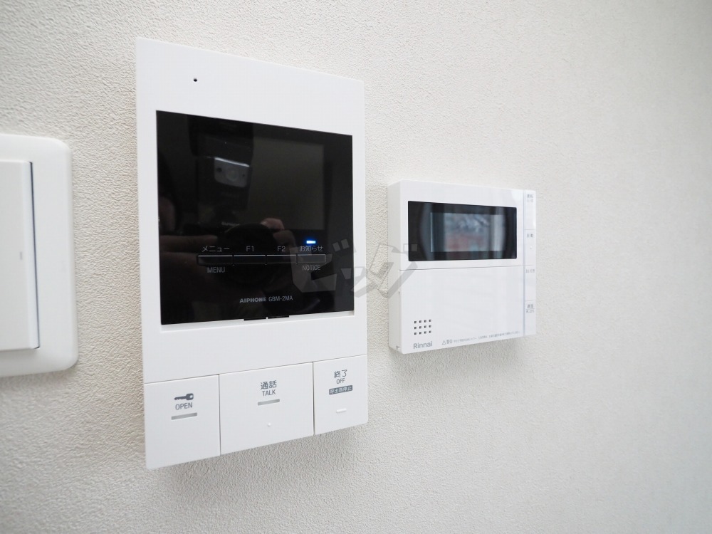 インターホン