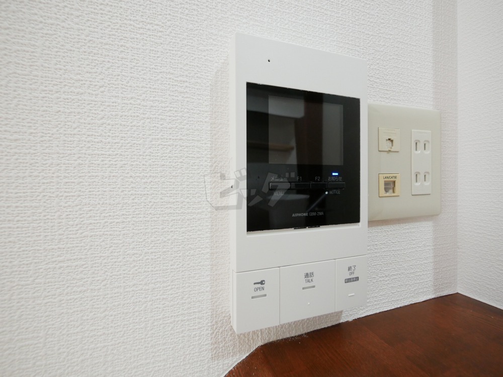 インターホン
