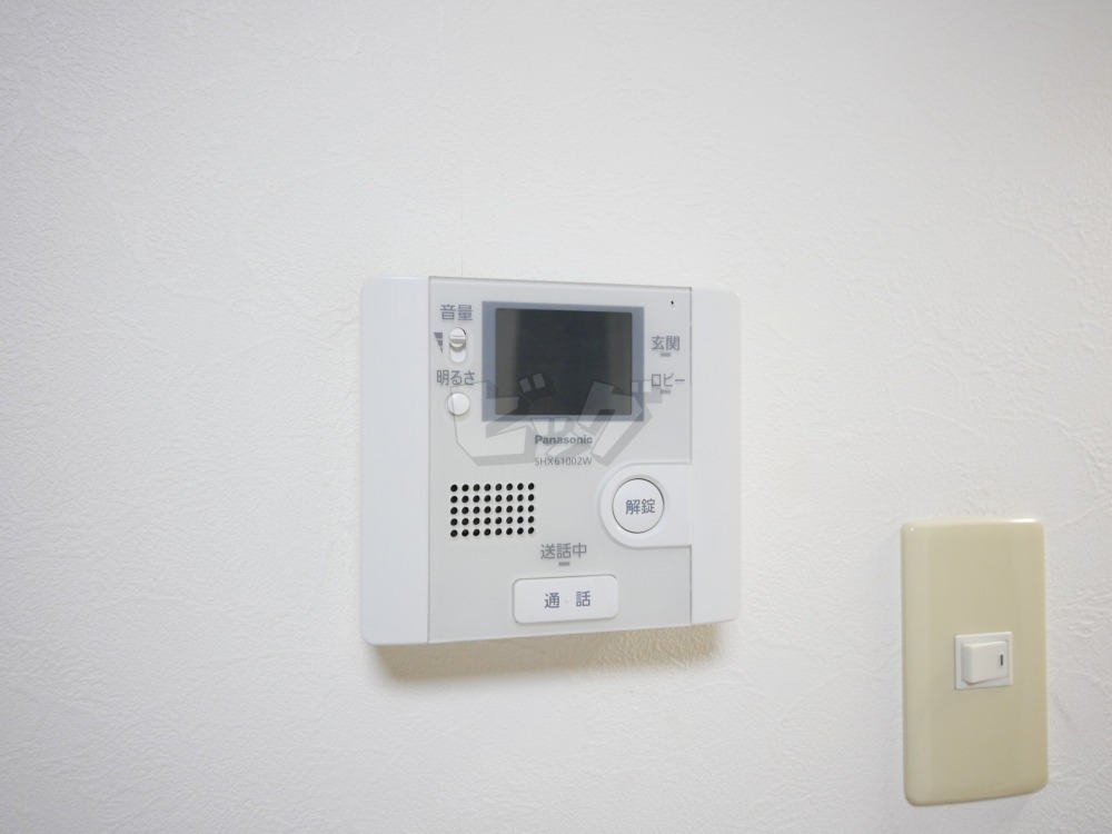 インターホン