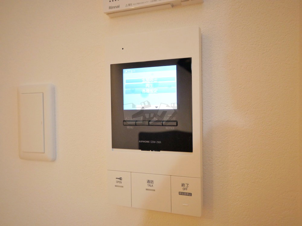 インターホン