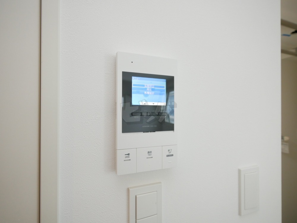 インターホン
