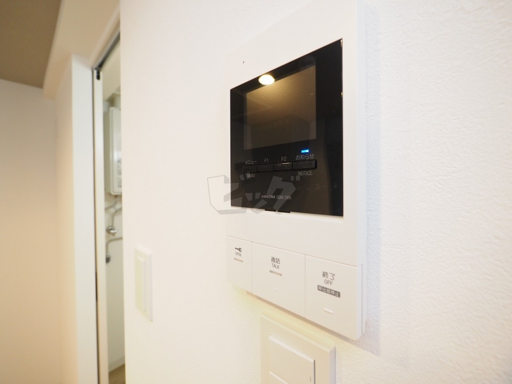インターホン