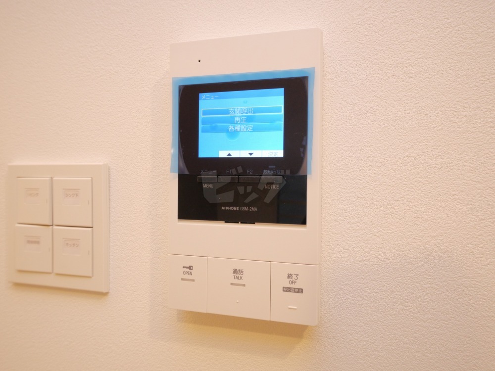 インターホン
